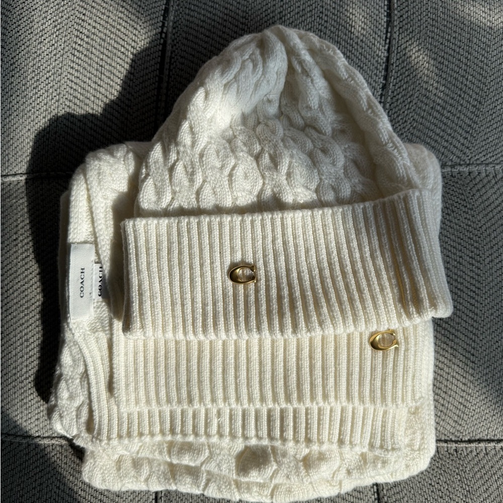 Coach White Knit Accessory Set (Including Scarf & Beanie)